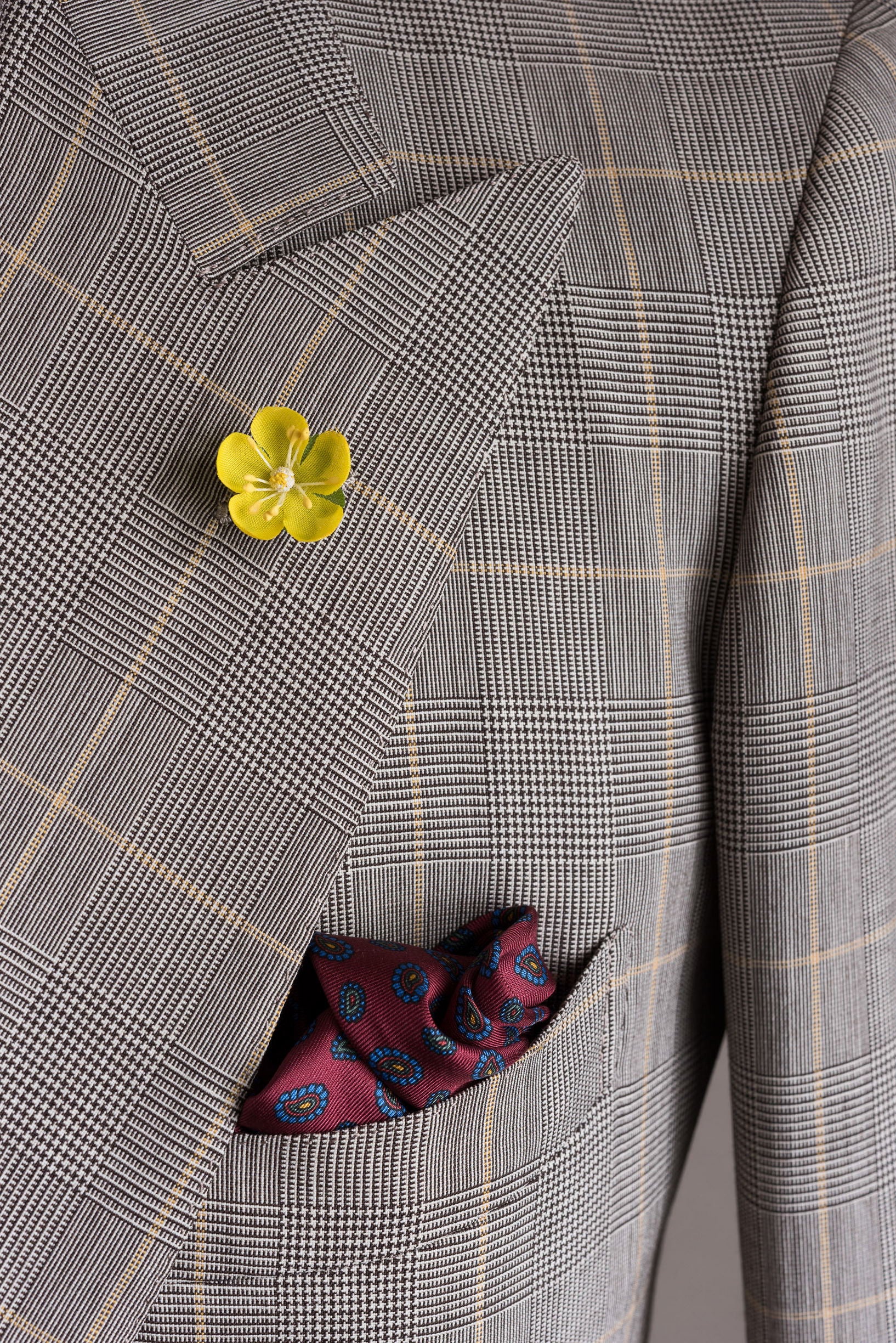 Dandy Gent Boutonnieres Bundle - Image 6
