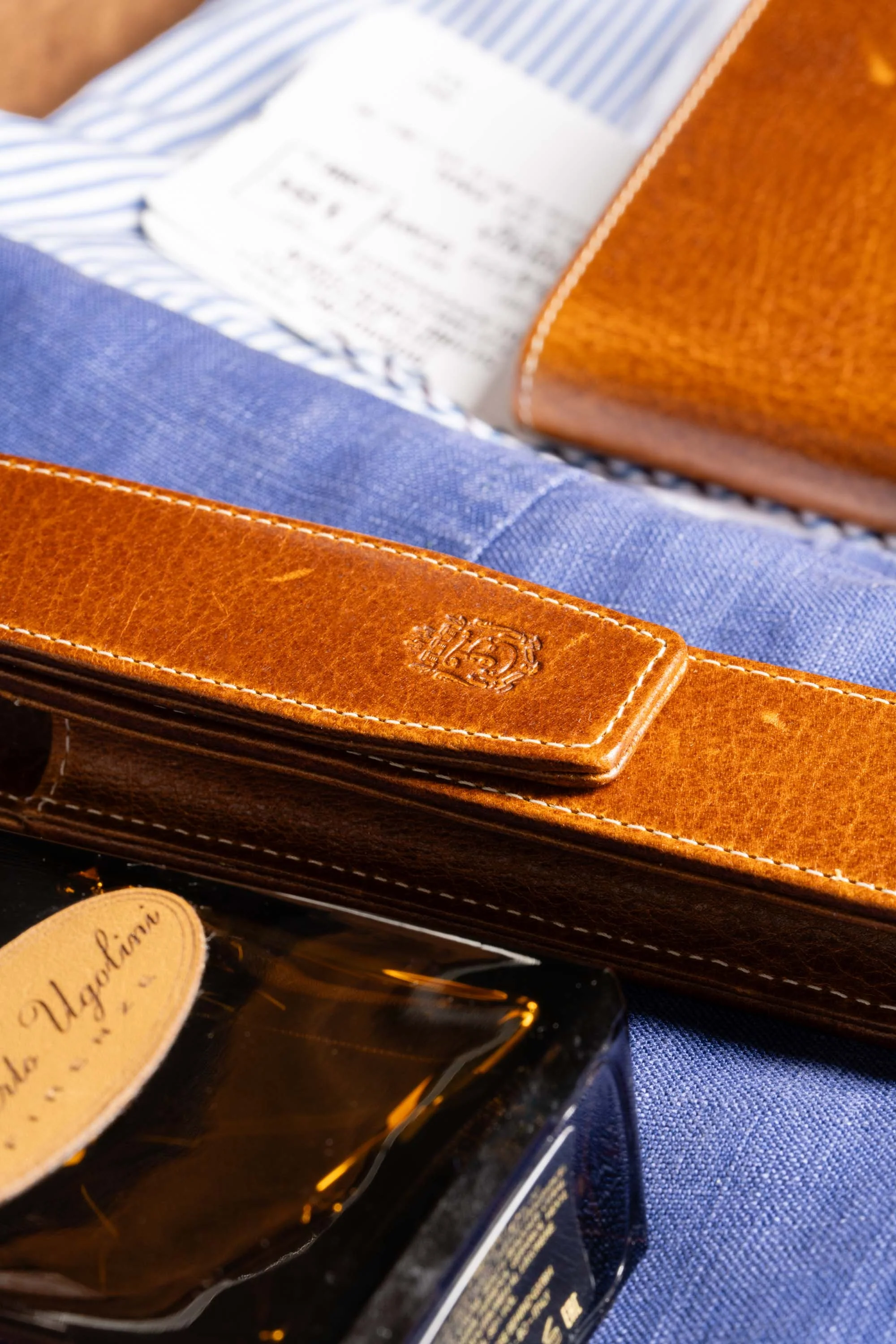 3-Pen Saddle Brown Dumont Full-Grain Leather Pen Case - Image 17
