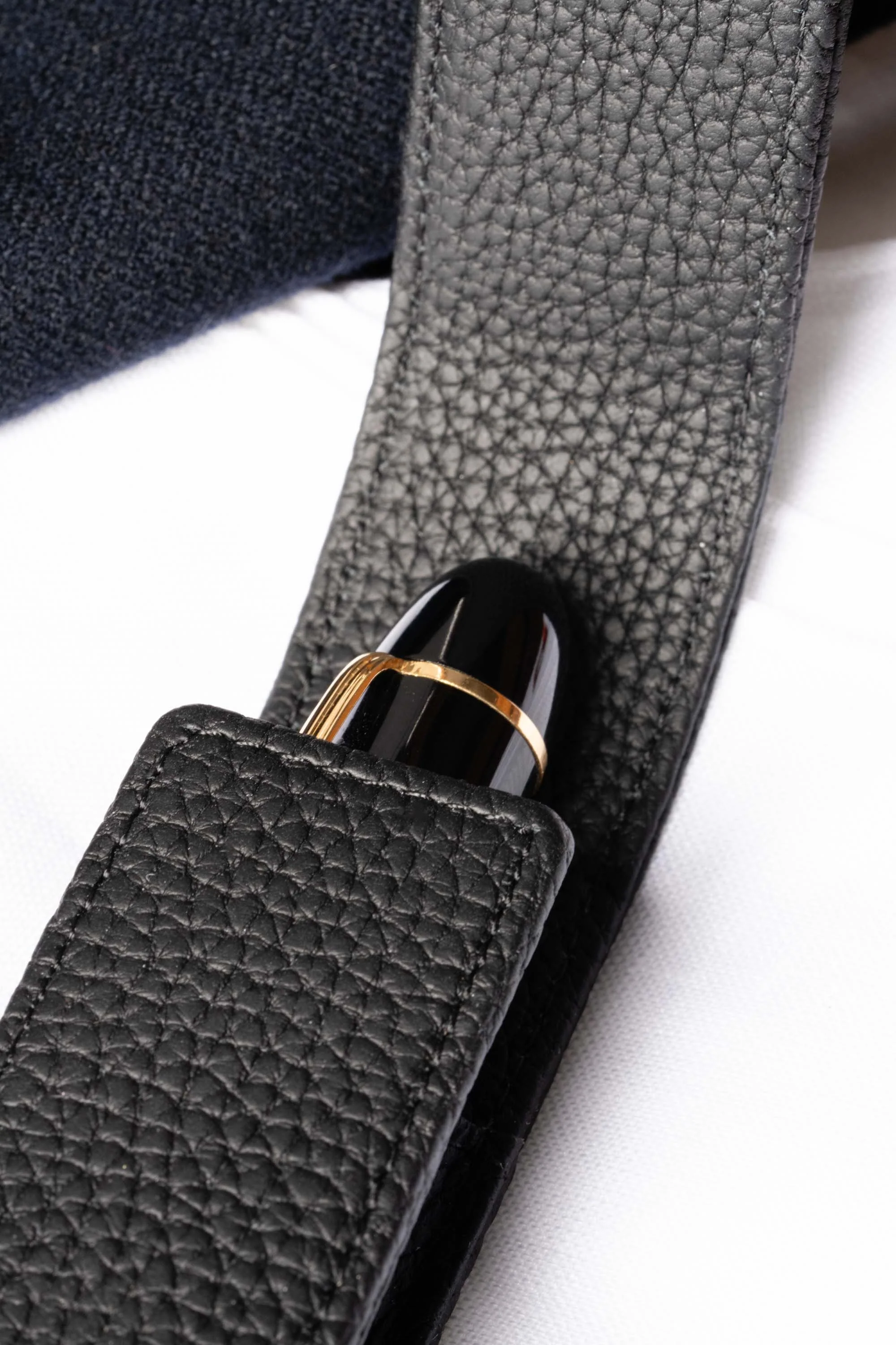 3-Pen Black Full-Grain Calf Togo Leather Pen Case - Image 17